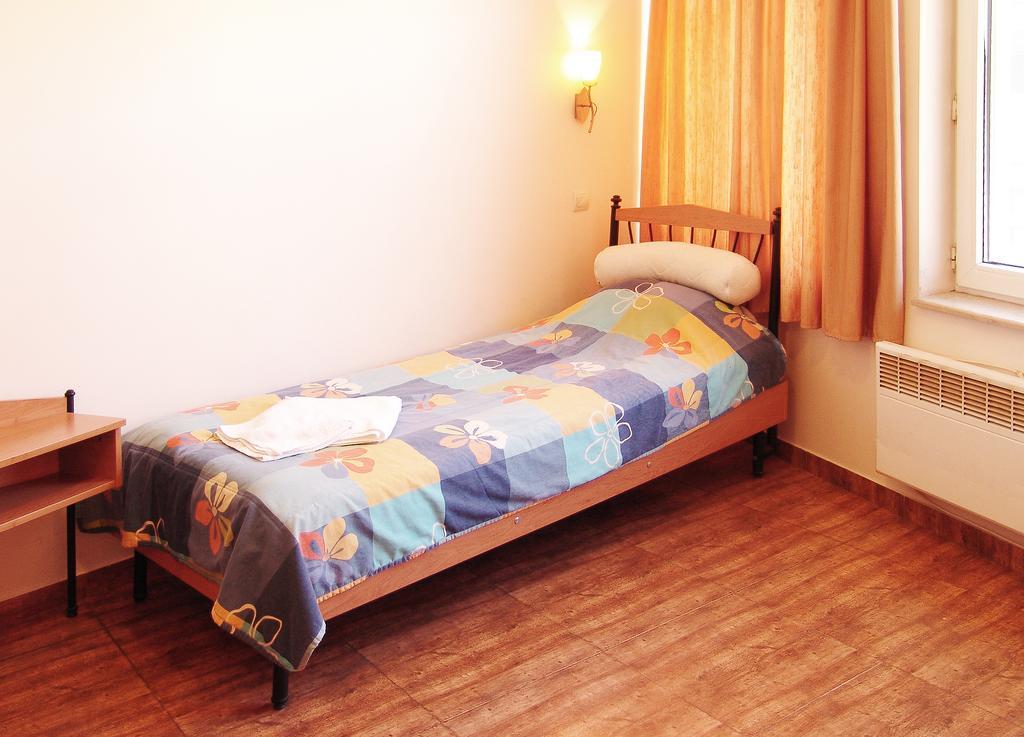 Central Family Hotel Haskovo Room photo