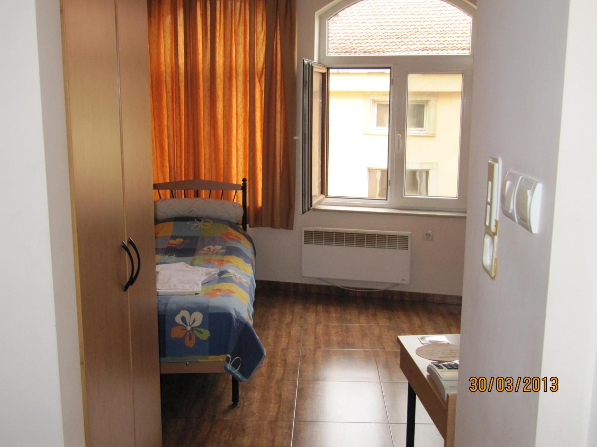 Central Family Hotel Haskovo Room photo